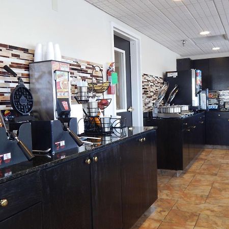 Best Western Sault Ste. Marie Bagian luar foto