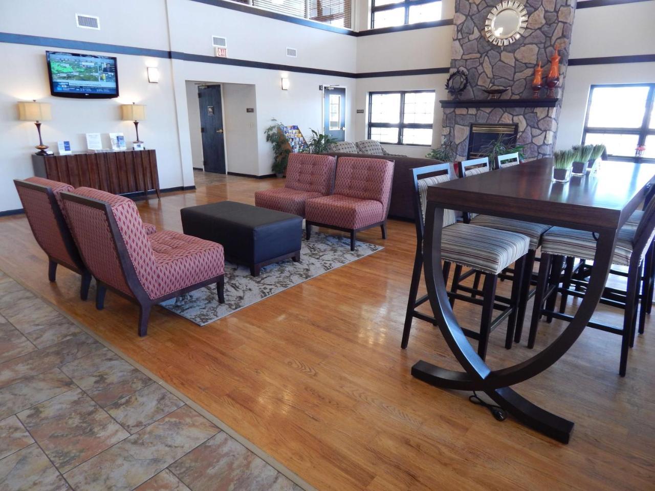 Best Western Sault Ste. Marie Bagian luar foto