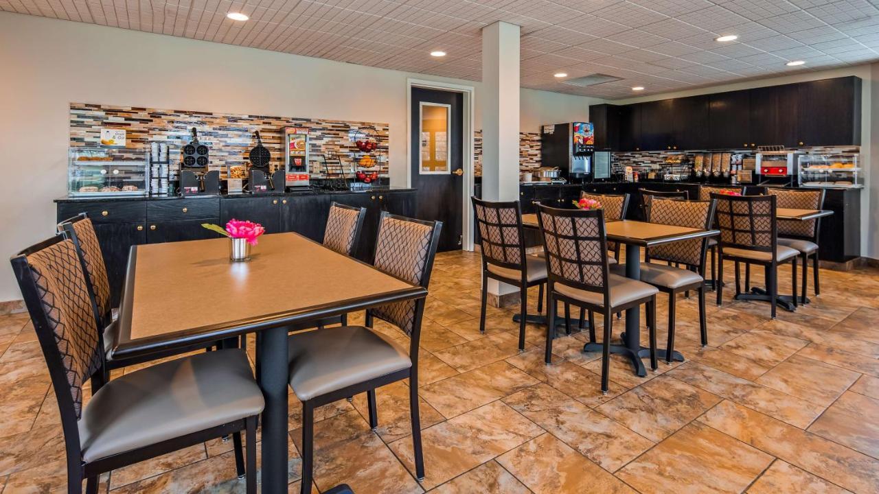 Best Western Sault Ste. Marie Bagian luar foto