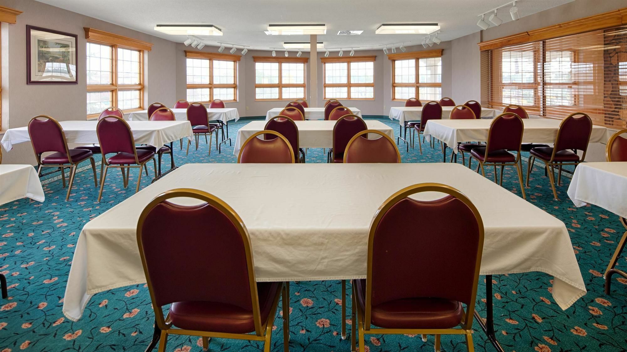 Best Western Sault Ste. Marie Bagian luar foto
